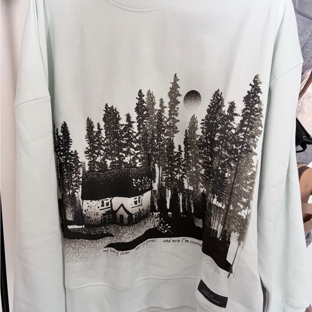 Taylor Swift House of Stone Ivy Grows Sweatshirt